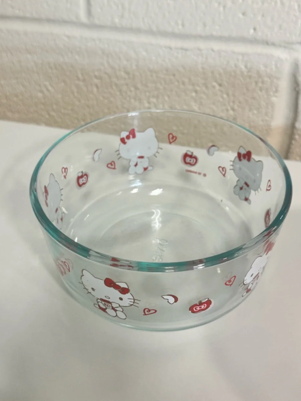 Hello Kitty Pink & Red Glass Storage Bowl Set of 3 w lids